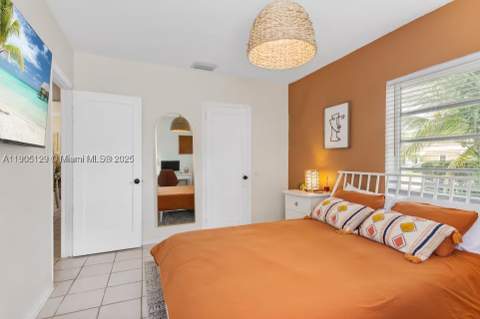 402 NW 102nd St, Miami FL - photo 18 of 26