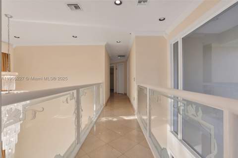 16232 NW 79th Ave, Miami Lakes FL - photo 10 of 29