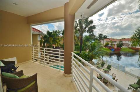 16232 NW 79th Ave, Miami Lakes FL - photo 19 of 29