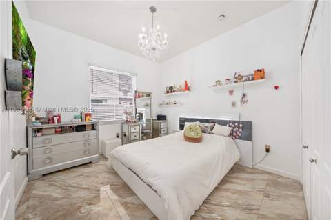 18000 NW 90th Pl, Hialeah FL - photo 21 of 41