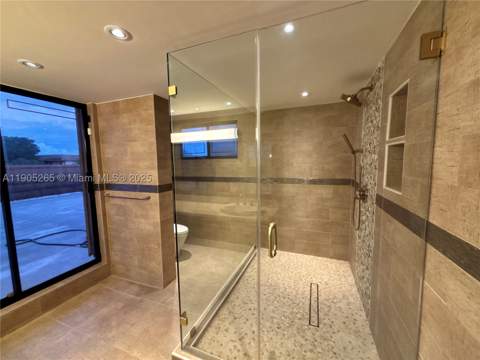 461 Ives Dairy Rd 402-2, Miami FL - photo 22 of 42