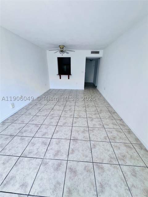 12290 NE 11th Ct 305, North Miami FL - photo 8 of 22