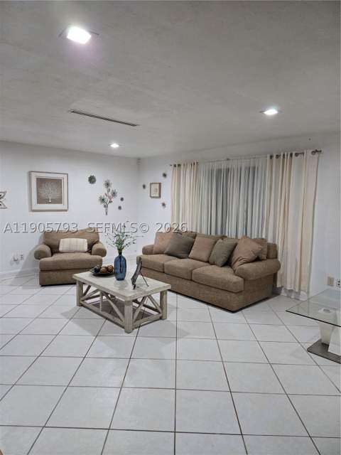 18750 SW 207th Ave, Miami FL - photo 11 of 21