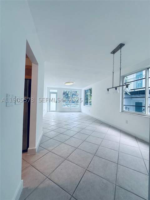 1150 Euclid Ave 104, Miami Beach FL - photo 12 of 26