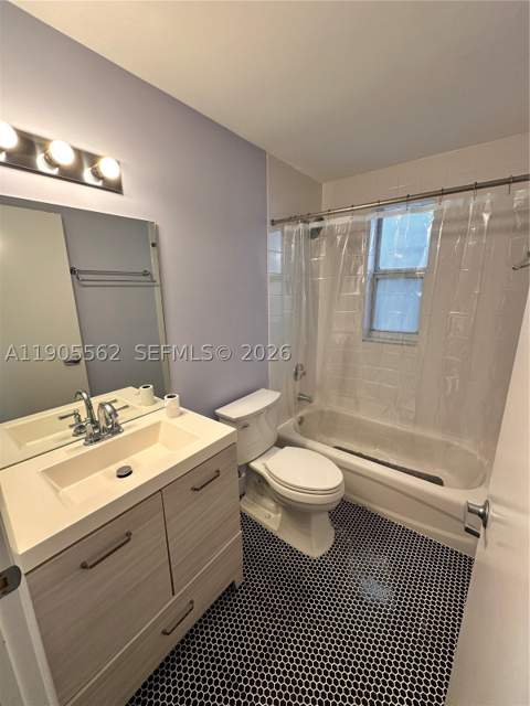 1542 Drexel Ave 107, Miami Beach FL - photo 17 of 22