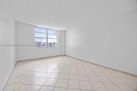 2750 NE 183rd St 2601, Aventura FL - photo 16 of 36