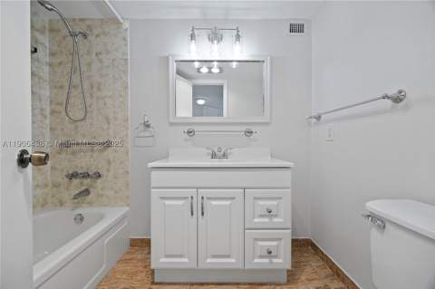 2750 NE 183rd St 2601, Aventura FL - photo 19 of 36
