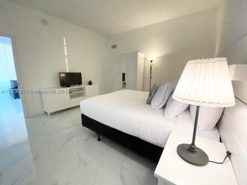 19370 Collins Ave Ph-10, Sunny Isles Beach FL - photo 10 of 35