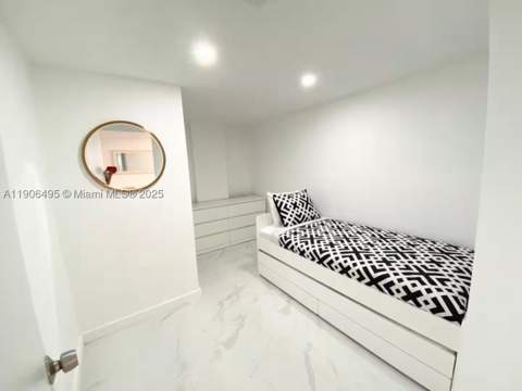 19370 Collins Ave Ph-10, Sunny Isles Beach FL - photo 13 of 35