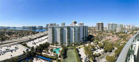 19370 Collins Ave Ph-10, Sunny Isles Beach FL - photo 23 of 35