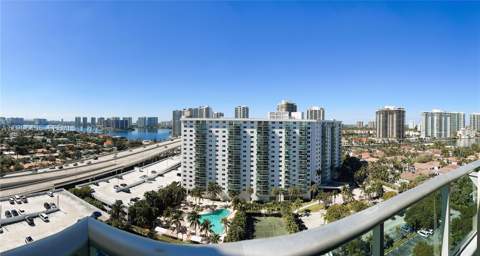 19370 Collins Ave Ph-10, Sunny Isles Beach FL - photo 24 of 35