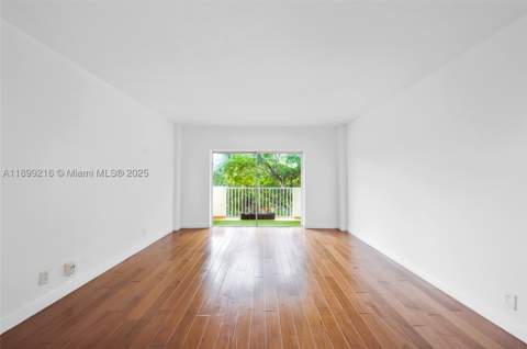 1455 N Treasure Dr 3K, North Bay Village FL - photo 9 of 32