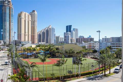 18260 N Bay Rd 420, Sunny Isles Beach FL - photo 19 of 26