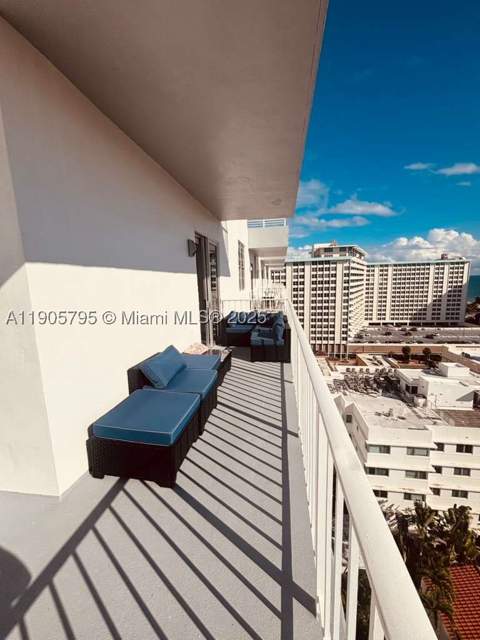 2829 Indian Creek Dr 1403, Miami Beach FL - photo 14 of 34
