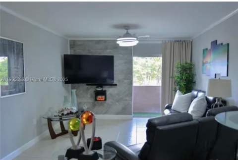 10900 SW 104th St 314, Miami FL - photo 6 of 13