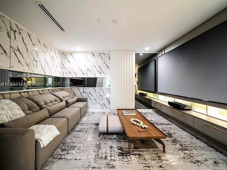 5 bedroom Condominium at 851 NE 1st Ave 4811, Paramount Miami Worldcent, Miami — photo 4