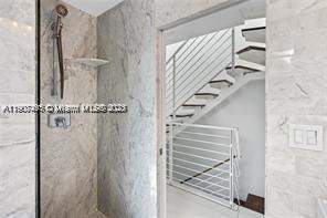 1600 Michigan Ave 7, Miami Beach FL - photo 9 of 28