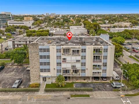 3661 SW 9th Ter 402, Miami FL - photo 14 of 15