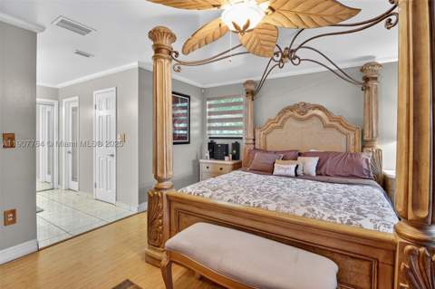 15010 Dunbarton Pl, Miami Lakes FL - photo 20 of 36