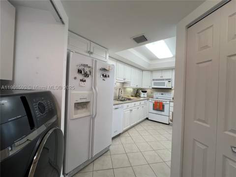 520 Brickell Key Dr A900, Miami FL - photo 16 of 58