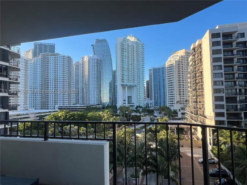 2 bedroom Condominium at 520 Brickell Key Dr A900, BRICKELL KEY ONE CONDO, Miami — photo 2