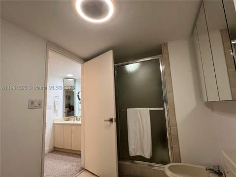 520 Brickell Key Dr A900, Miami FL - photo 21 of 58
