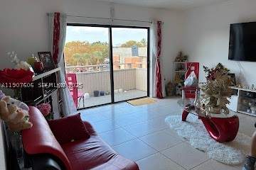 17600 NW 68th Ave B4002, Hialeah FL - photo 7 of 15