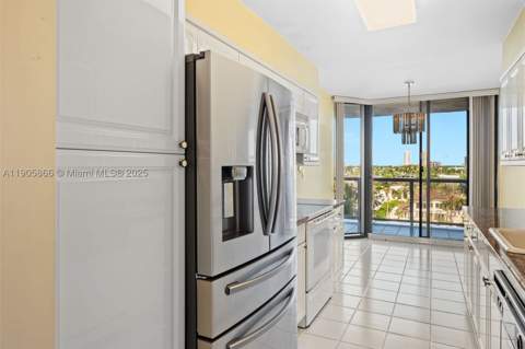 3598 Yacht Club Dr 602, Aventura FL - photo 13 of 29
