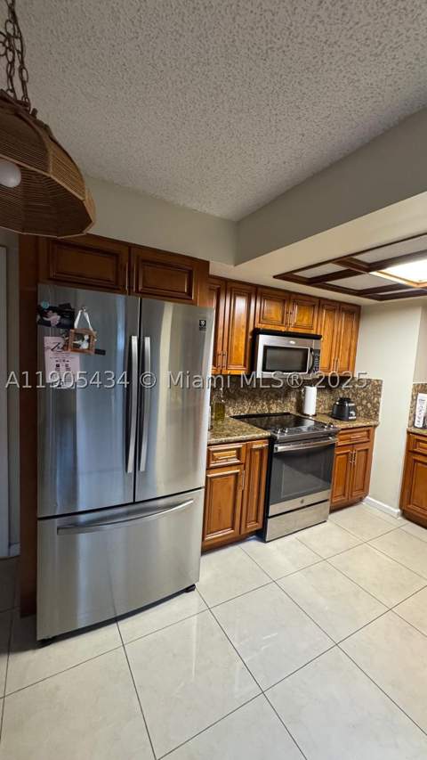 15039 SW 89th Terr Rd, Miami FL - photo 18 of 22
