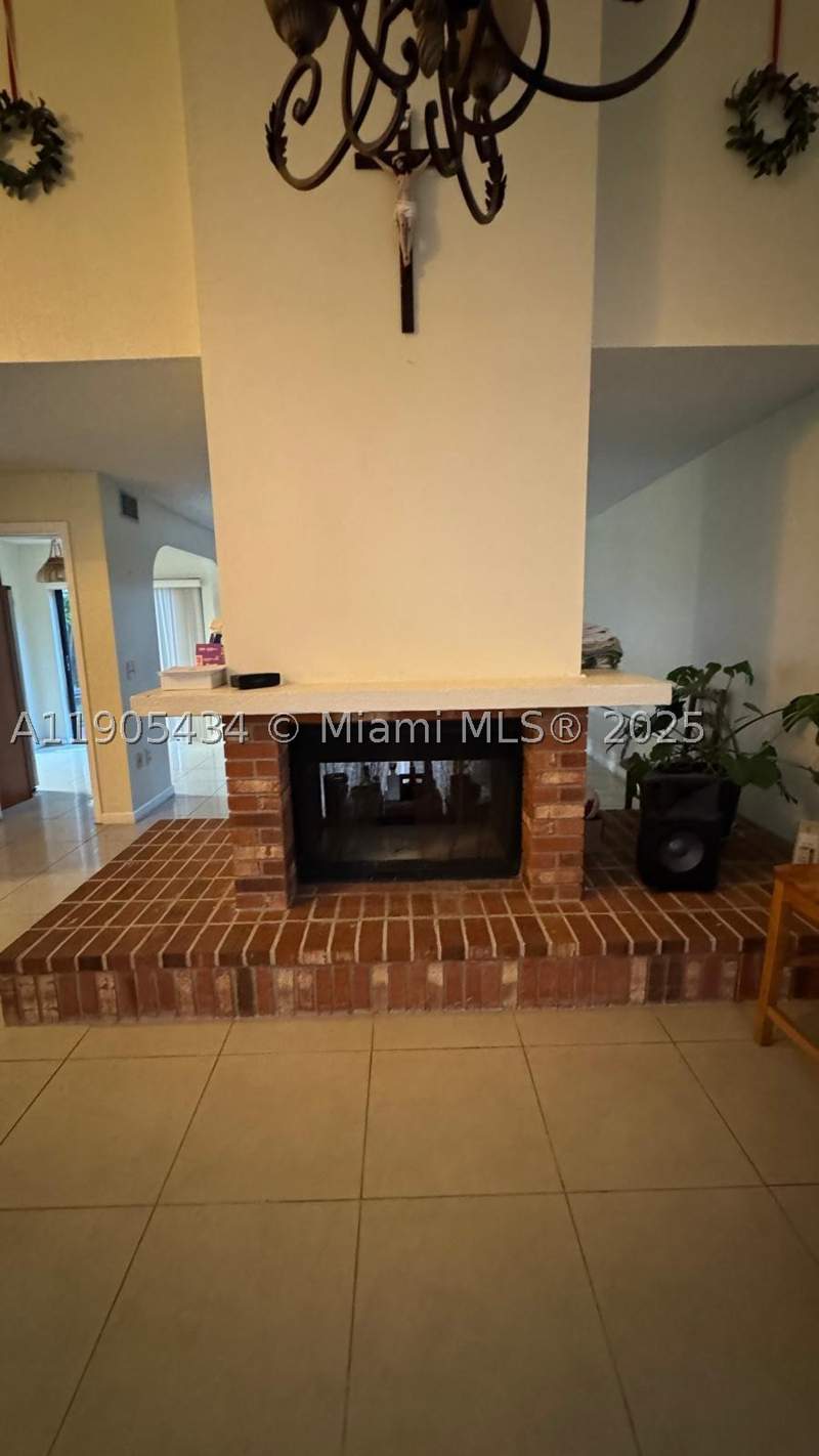 4 bedroom SingleFamilyResidence at 15039 SW 89th Terr Rd, Hammocks Sec 1, Miami — photo 3