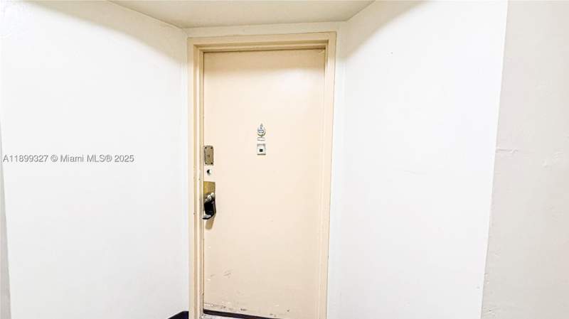 1 bedroom Condominium at 1351 NE Miami Gardens Dr 1404E, Buckley Towers Condo - Ea, Miami — photo 3