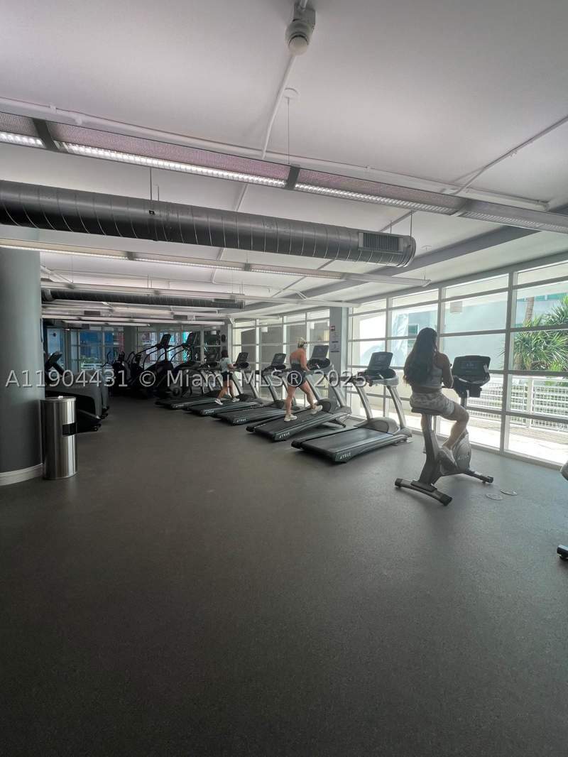 2 bedroom Condominium at 244 Biscayne Blvd 303, Vizcayne North Condo, Miami — photo 5