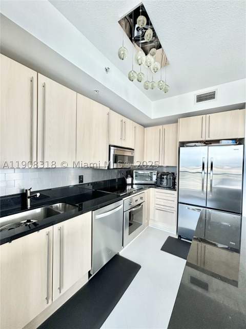 79 SW 12th St 4012-S, Miami FL - photo 6 of 34