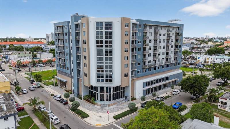 2 bedroom Condominium at 1110 NW 1 St 705, Centralis Residences, Miami — photo 2