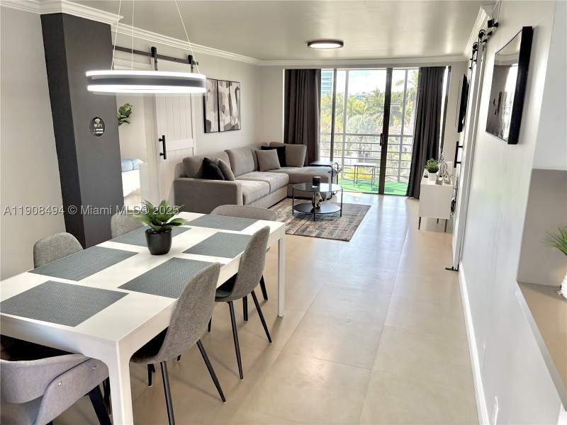2 bedroom Condominium at 20500 W Country Club Dr 501, Biscaya III Condo, Aventura — photo 2