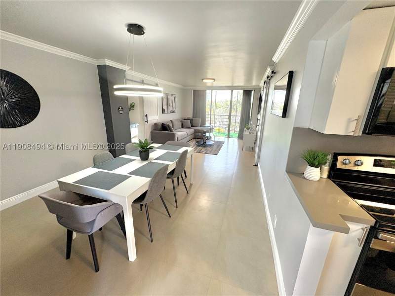 2 bedroom Condominium at 20500 W Country Club Dr 501, Biscaya III Condo, Aventura — photo 3