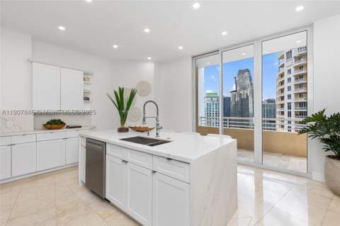808 Brickell Key Dr 3901, Miami FL - photo 16 of 73