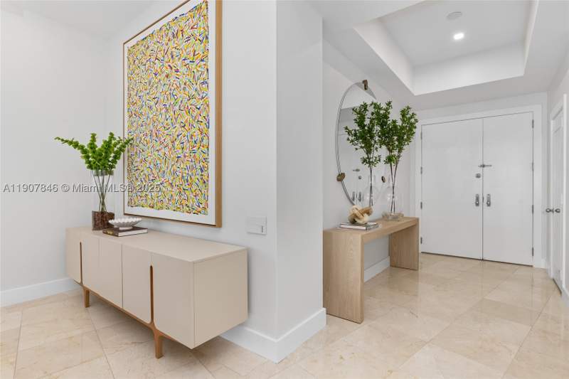 5 bedroom Condominium at 808 Brickell Key Dr 3901, Two Tequesta Point Condo, Miami — photo 4