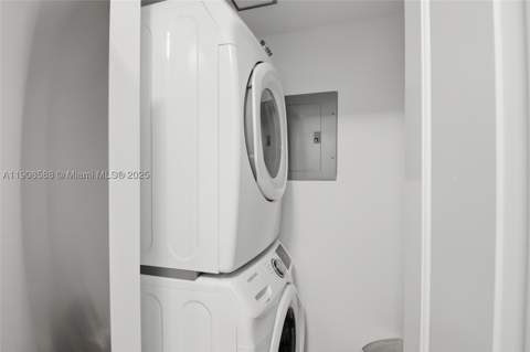 110 Washington Ave 2420, Miami Beach FL - photo 17 of 30