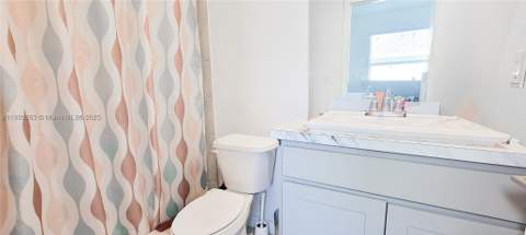 544 NE 5th St, Florida City FL - photo 14 of 30