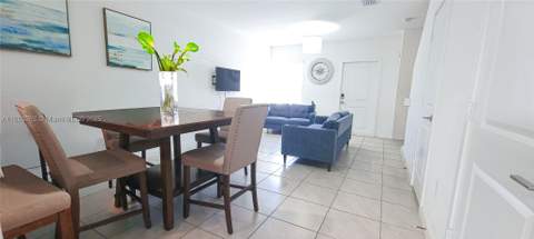 544 NE 5th St, Florida City FL - photo 7 of 30