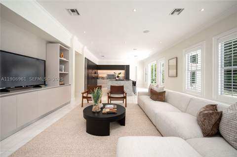 680 Destacada Ave, Coral Gables FL - photo 11 of 31