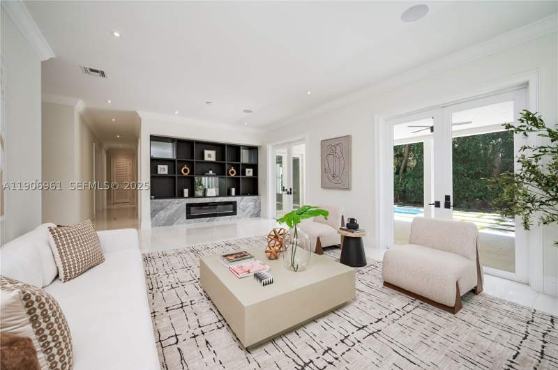7 bedroom SingleFamilyResidence at 680 Destacada Ave, Cutler Oaks Estates, Coral Gables — photo 5