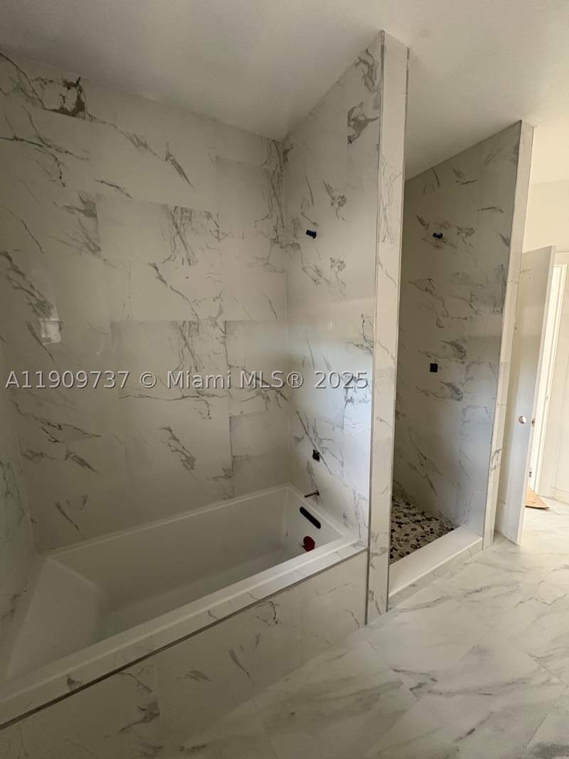 4 bedroom SingleFamilyResidence at 2121 Rutland St, Magnolia Gardens Consolid, Opa Locka — photo 5