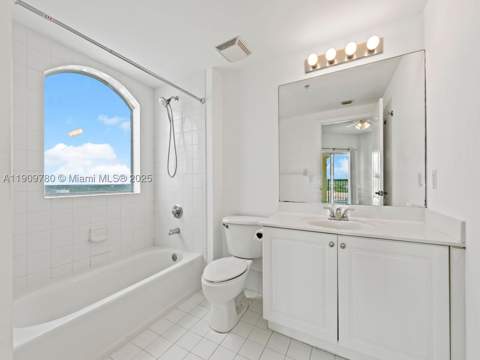 1627 SW 37th Ave 1103, Miami FL - photo 13 of 27
