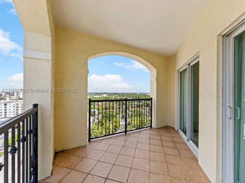 1627 SW 37th Ave 1103, Miami FL - photo 19 of 27