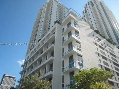 1060 Brickell Ave 1701, Miami FL - photo 13 of 19