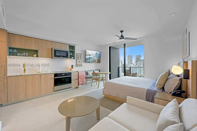 0 bedroom Condominium at 159 NE 6th St 3706, 159 NE 6th Street Condo, Miami — photo 3