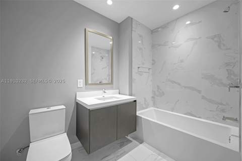 851 NE 1st Ave 4204, Miami FL - photo 16 of 27