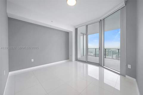 851 NE 1st Ave 4204, Miami FL - photo 17 of 27